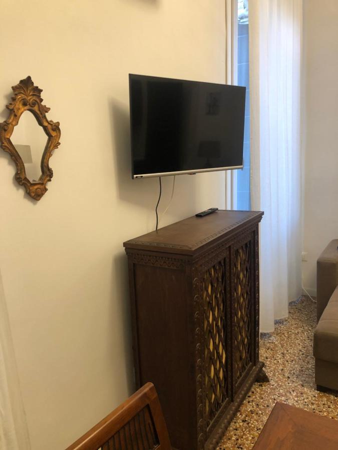 Esclusivo Appartamento A Rialto Veneţia Exterior foto